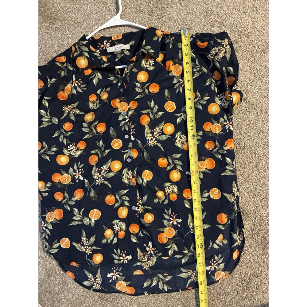 navy blue w/all over orange fruit LOFT short-sleeve button-down shirt L Resort - Picture 5 of 7